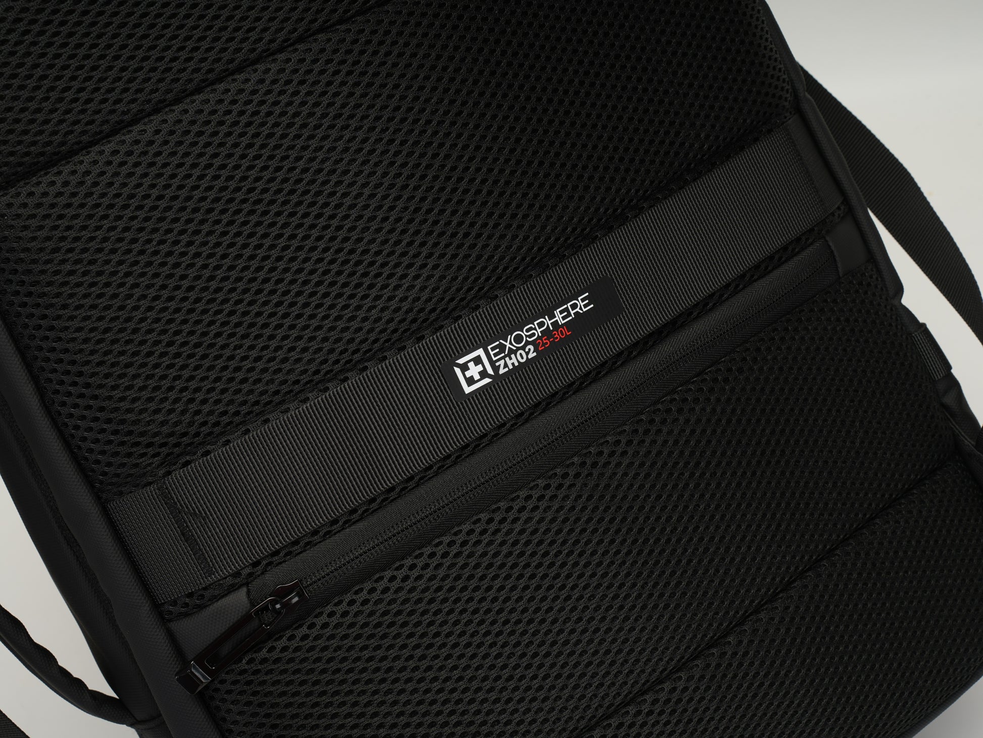 ZH02 Exosphere | 25-30L Backpack - Expandable Model - Cabin Small Bag 40x30x20cm