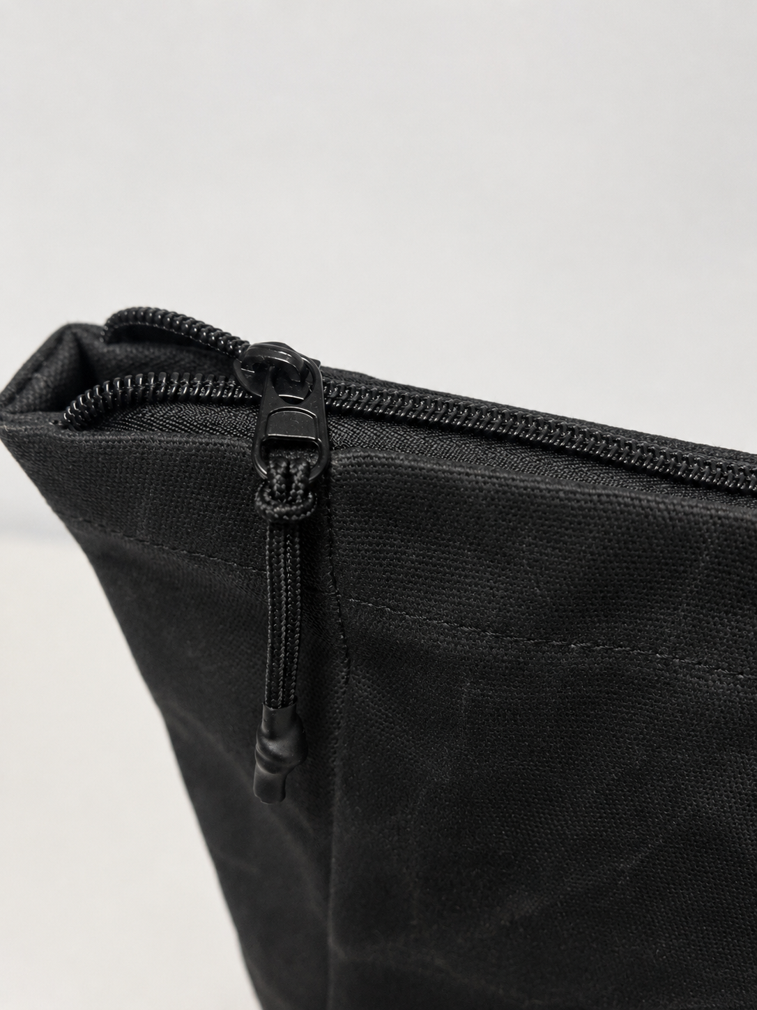 ZH06 BERN ROLLTOP | Dynamic travel Expandable 30L | Laptop up to 16" - 3-5 days travel