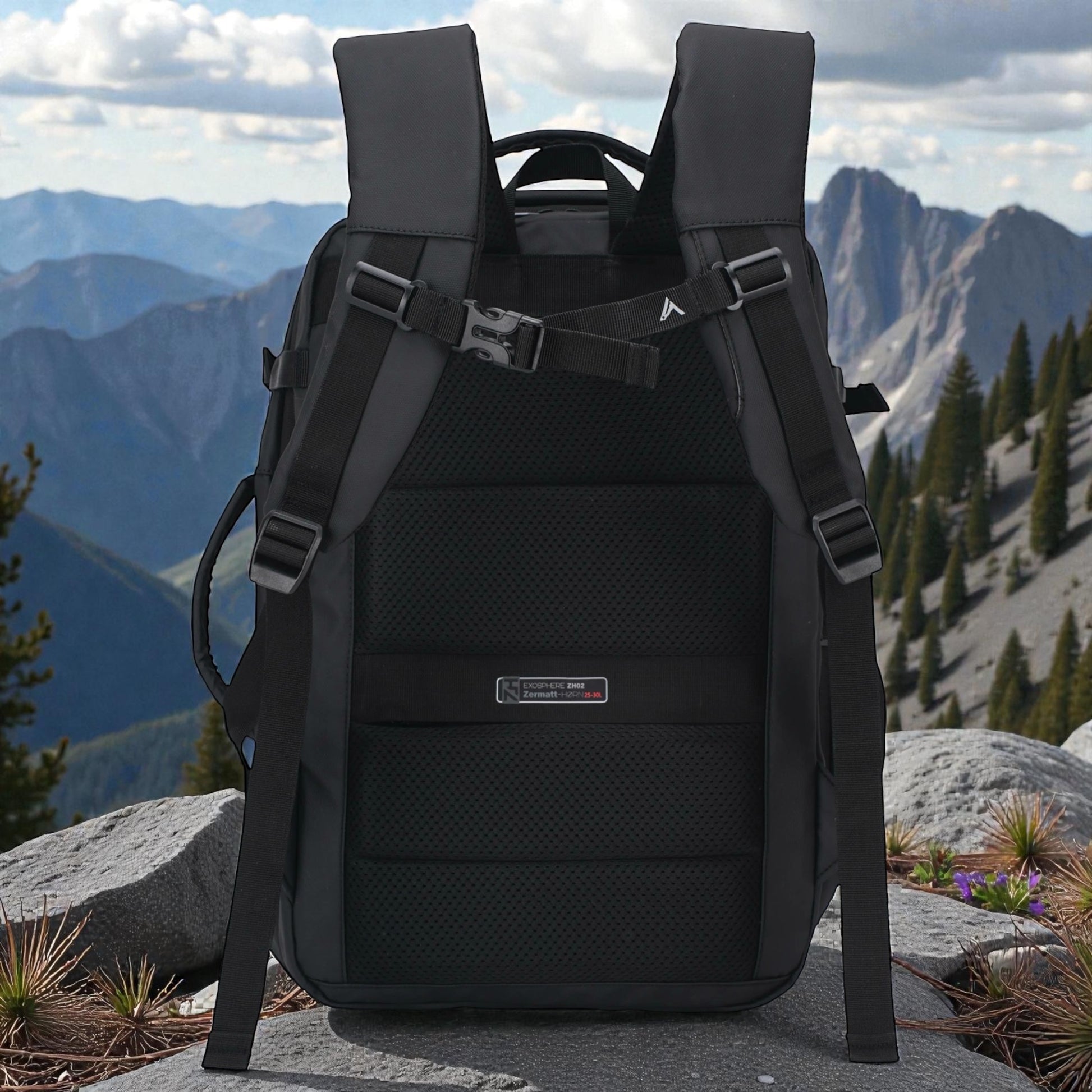 Exosphere | 25-30L Expandable Backpack - 3-4 Day Trip – Zermatt-HØRN Exosphere | 25-30L Expandable Backpack - 3-4 Day Trip – Zermatt-HØRN