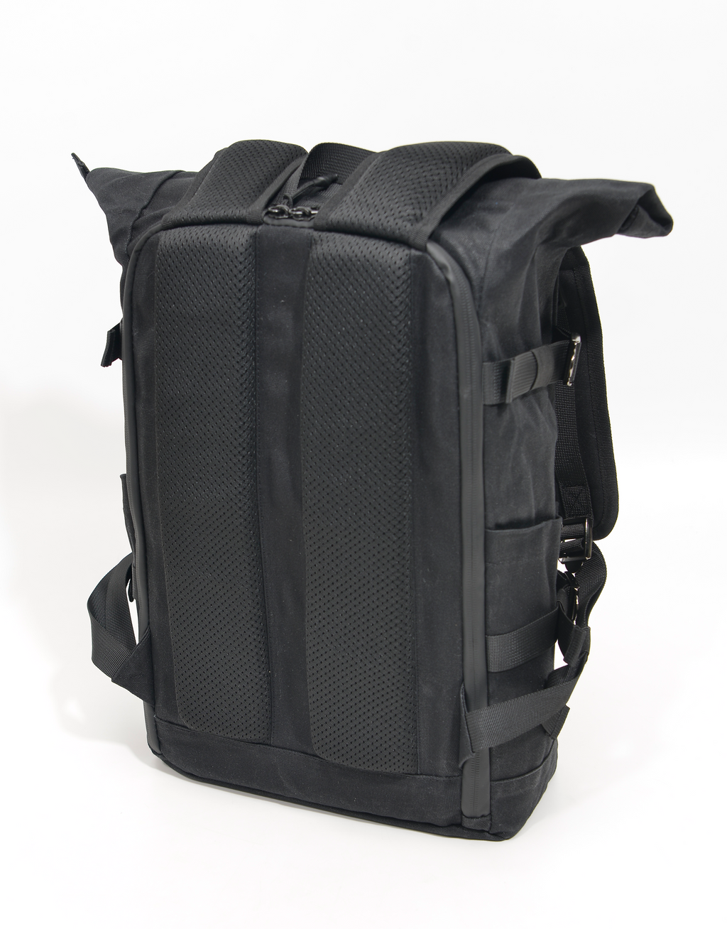 ZH06 BERN ROLLTOP | Dynamic travel Expandable 30L | Laptop up to 16" - 3-5 days travel