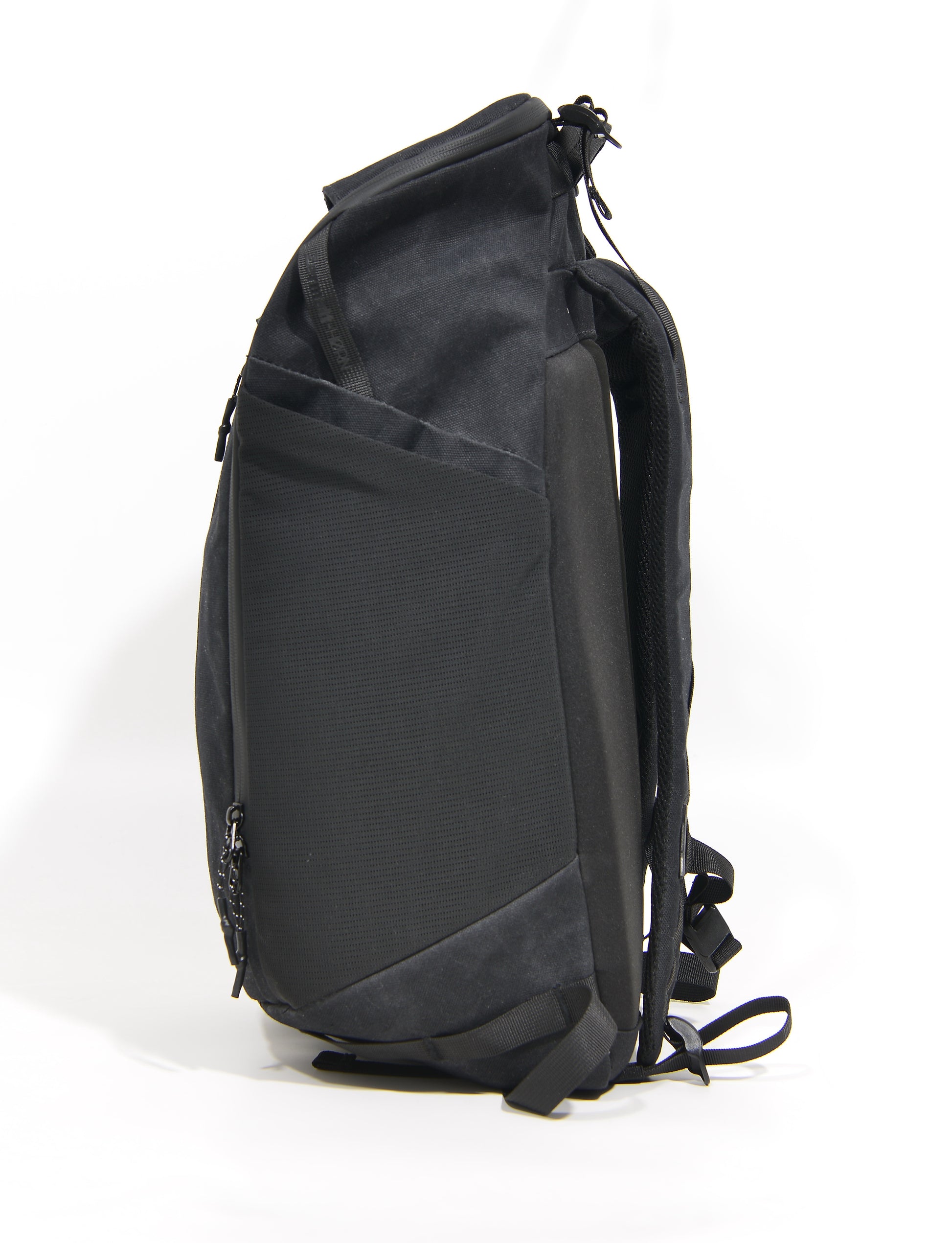 Basel | Backpack 25-30L WAXED CANVAS - Laptop 13-16”