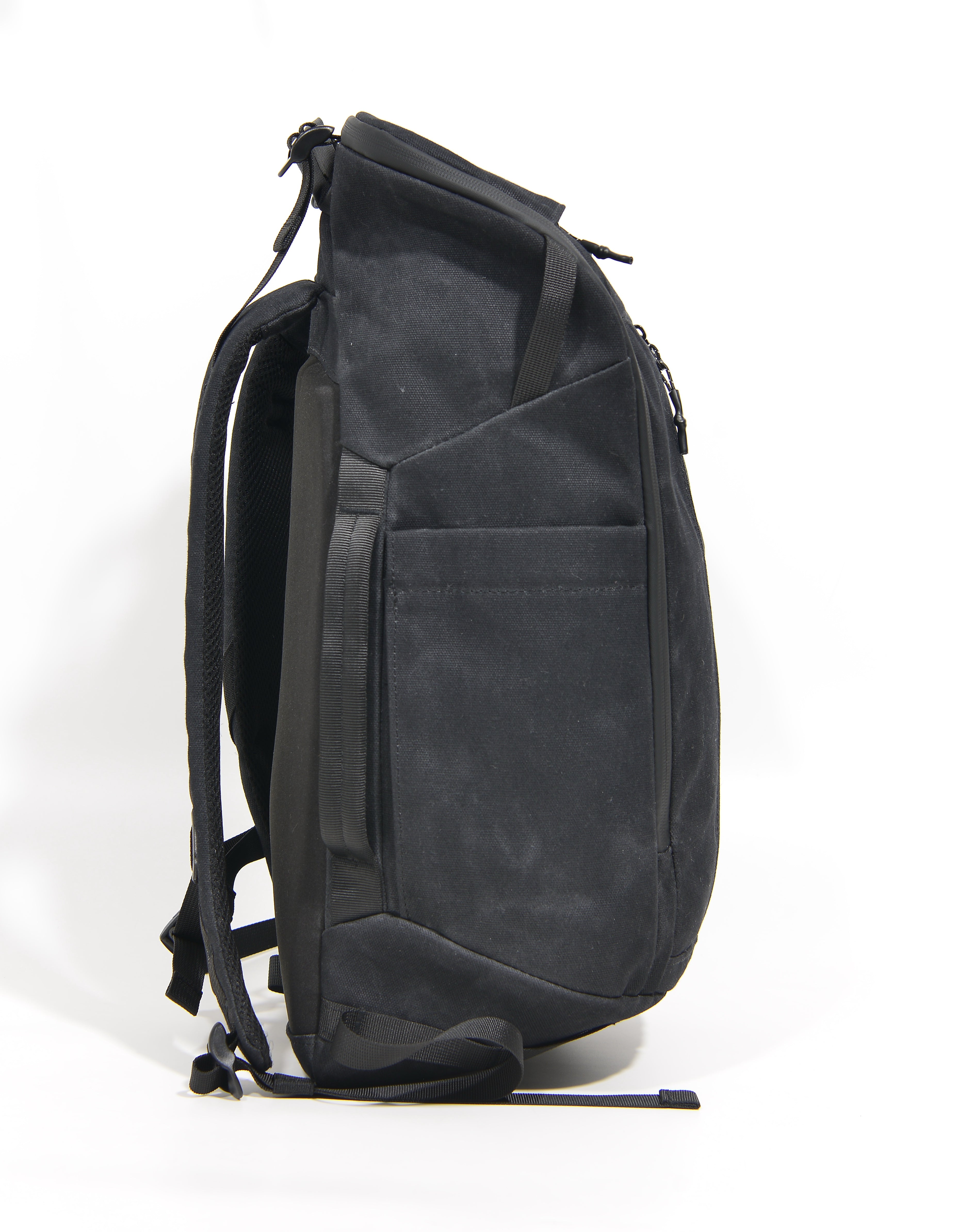 Stratosphere | 25-30L Expandable Backpack - 2-3 Day Trip – Zermatt