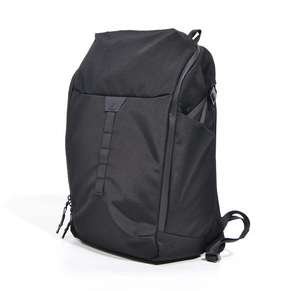 ZH04 Asphalt Rucksack | 20L 