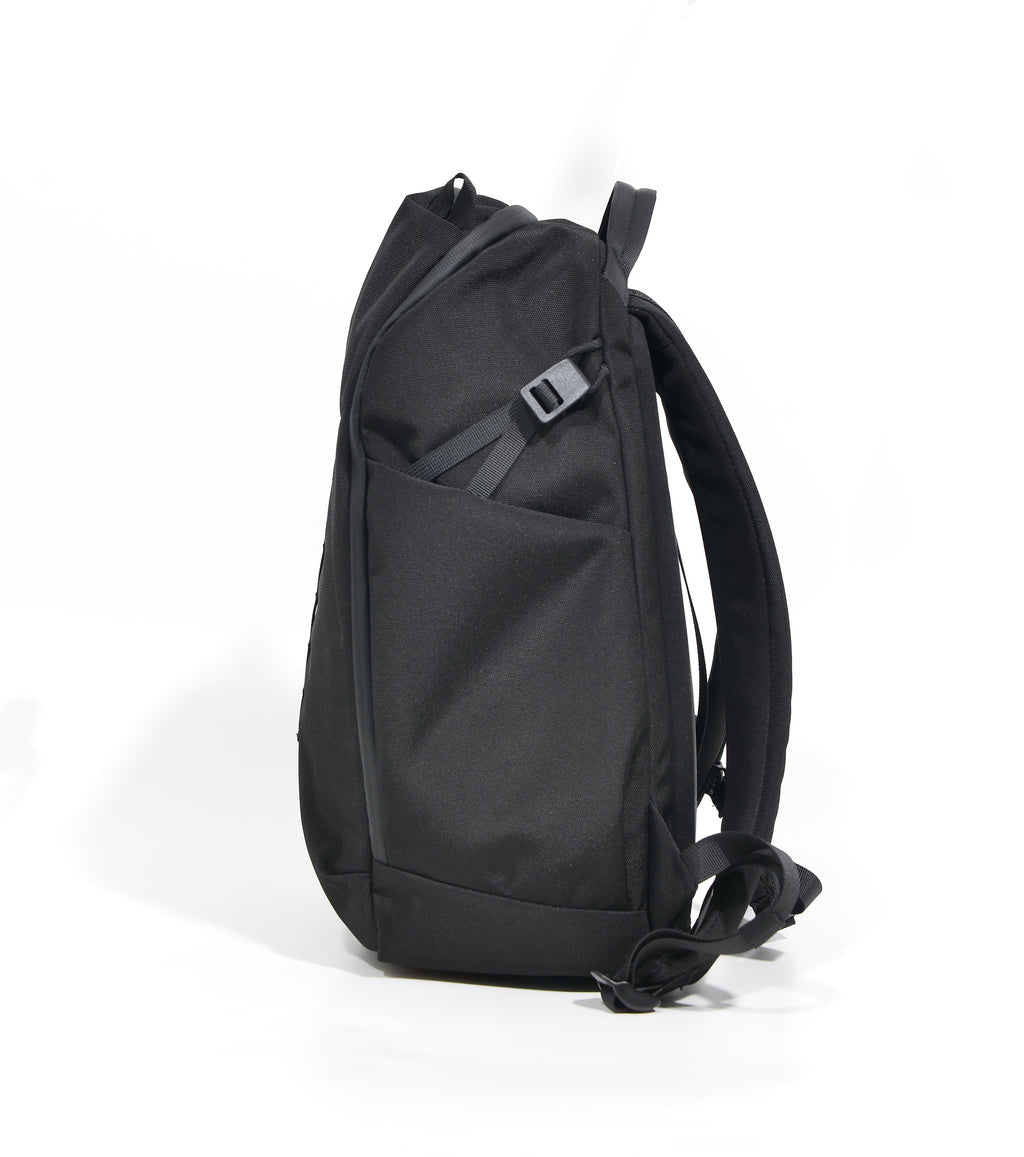 ZH04 Asphalt Rucksack | 20L 
