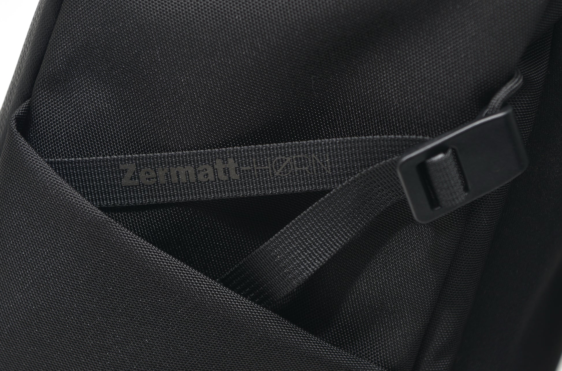 ZURICH | URBAN IT - Light Travel - Laptops up to 15"