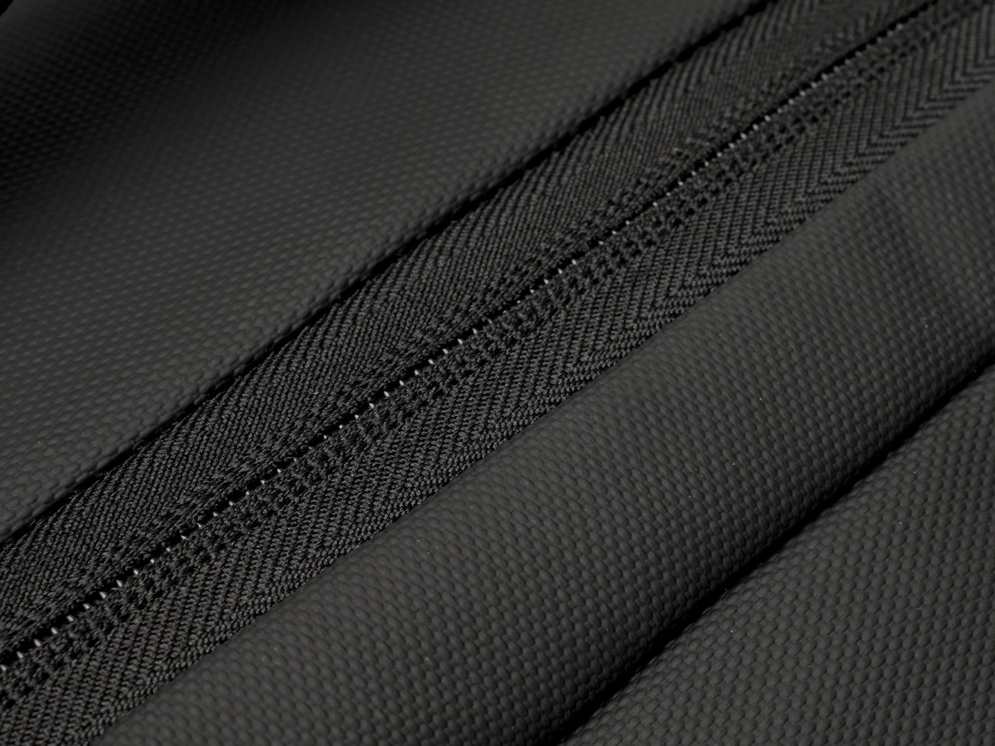 ZH02 Exosphere | 25-30L Backpack - Expandable Model - Cabin Small Bag 40x30x20cm