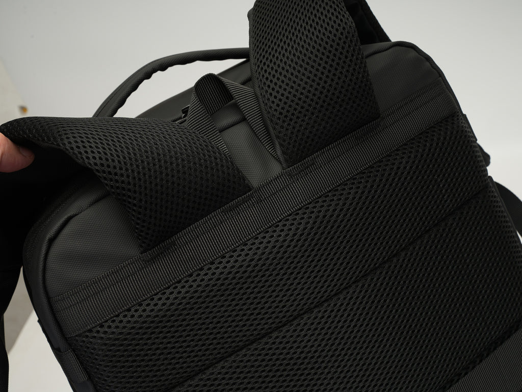 ZH02 Exosphere | 25-30L Backpack - Expandable Model - Cabin Small Bag 40x30x20cm