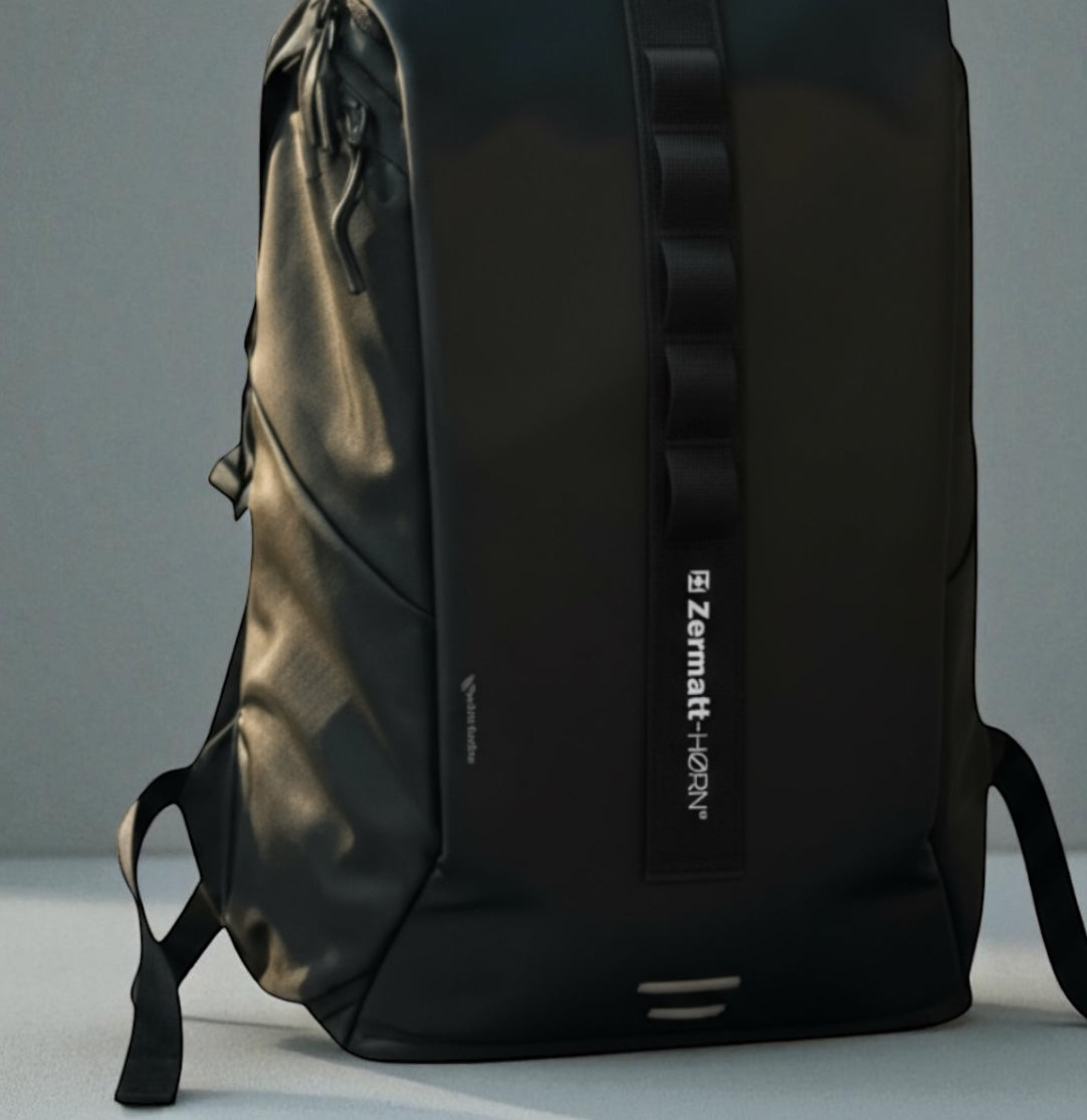 ZH09 Beyond Gravity | 30L Backpack Model (Extra-strong 900D Nylon)
