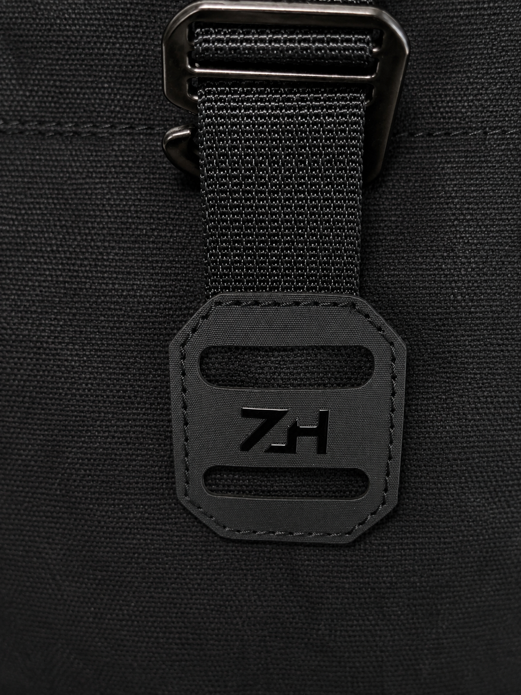 ZH06-Adventure Roll-Top Backpack | Zermatt-HØRN Explorer Series (Atlantic Green)