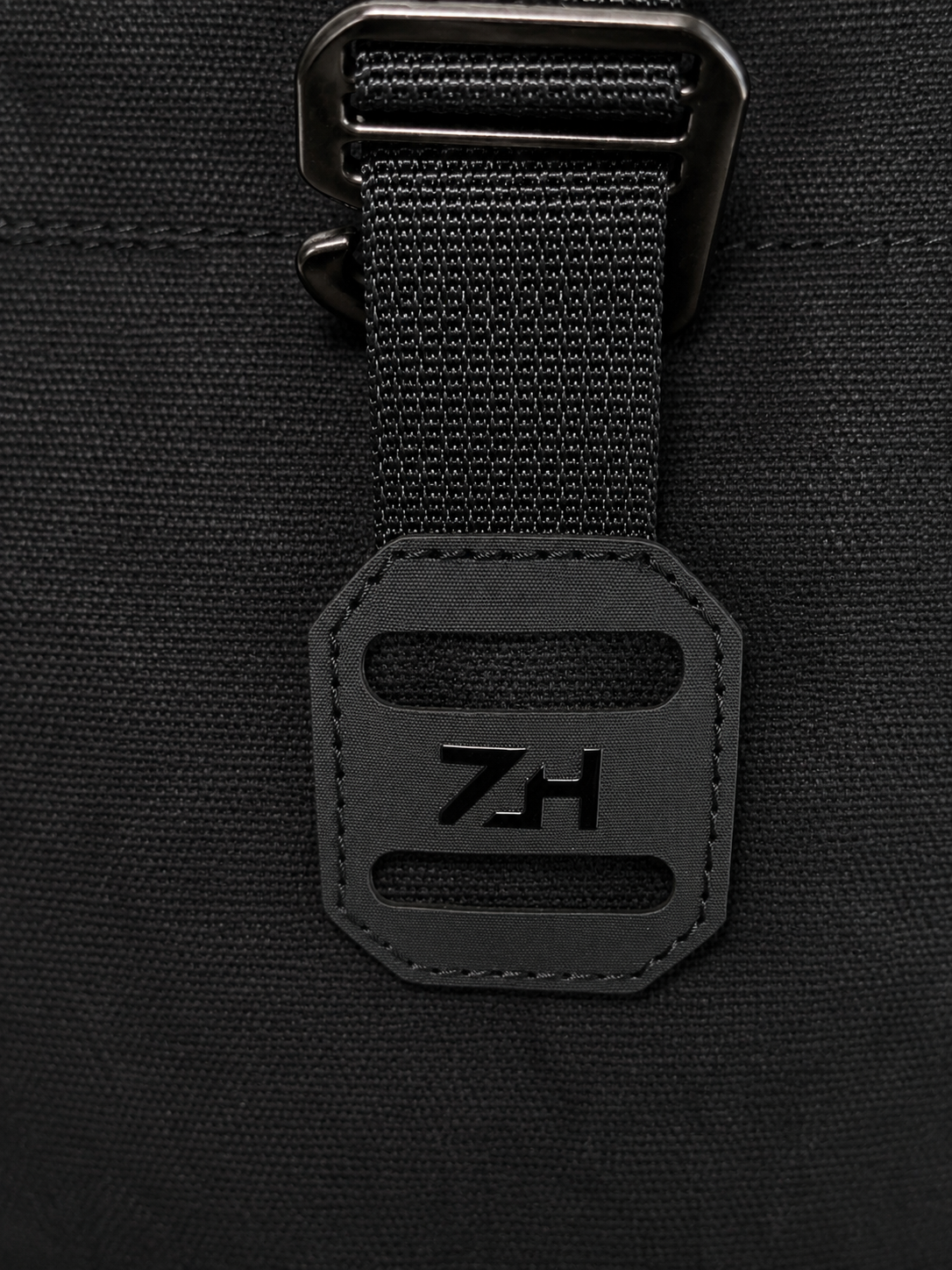 ZH06-Adventure Roll-Top Backpack | Zermatt-HØRN Explorer Series (Atlantic Green)